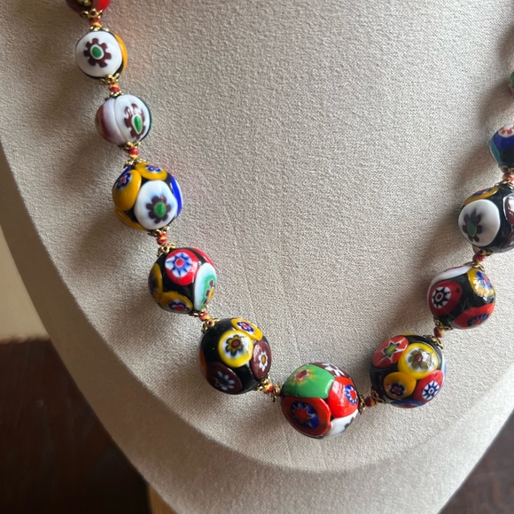 Vintage Venetian Murano Milleflori Glass Bead Necklace - Picture 3 of 5